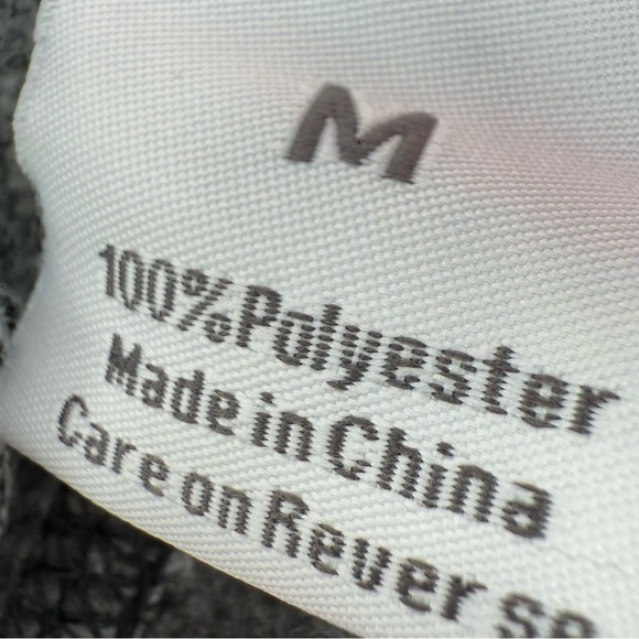 GV Art and Design Cleveland That I love sweatshirt size medium - Picture 4 of 7